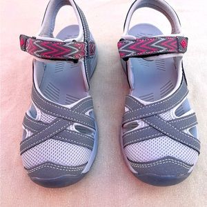 Water shoes